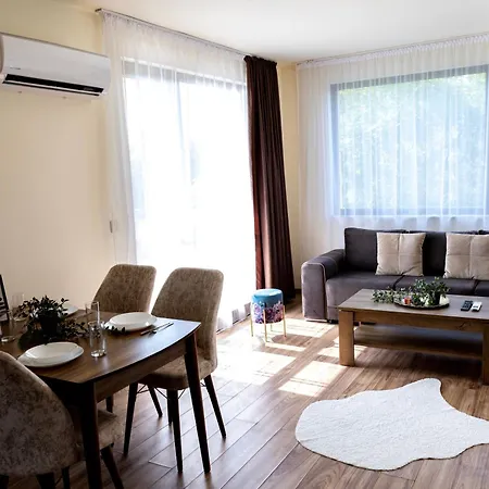 Apartament Two-bedroom With Kitchen Sf. Constantin și Elena