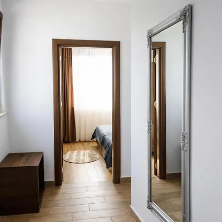 Διαμέρισμα Two-bedroom With Kitchen Άγιος Κωνσταντίνος και Ελένη
