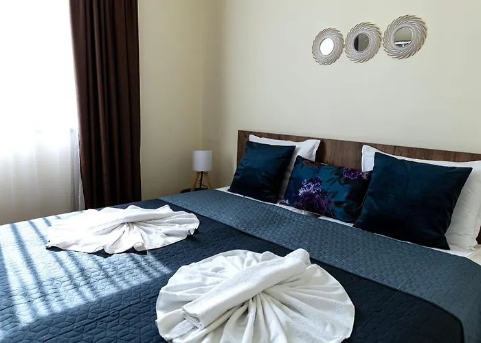 Two-bedroom With Kitchen