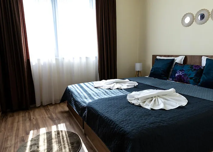 Two-bedroom With Kitchen Appartement